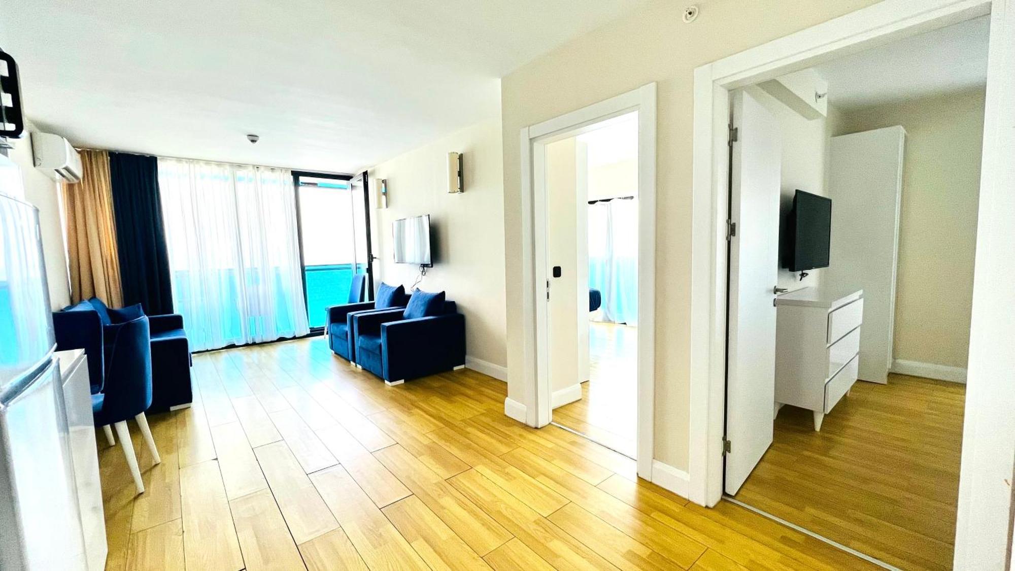 Batumi Orbi City Apart Hotel Екстериор снимка