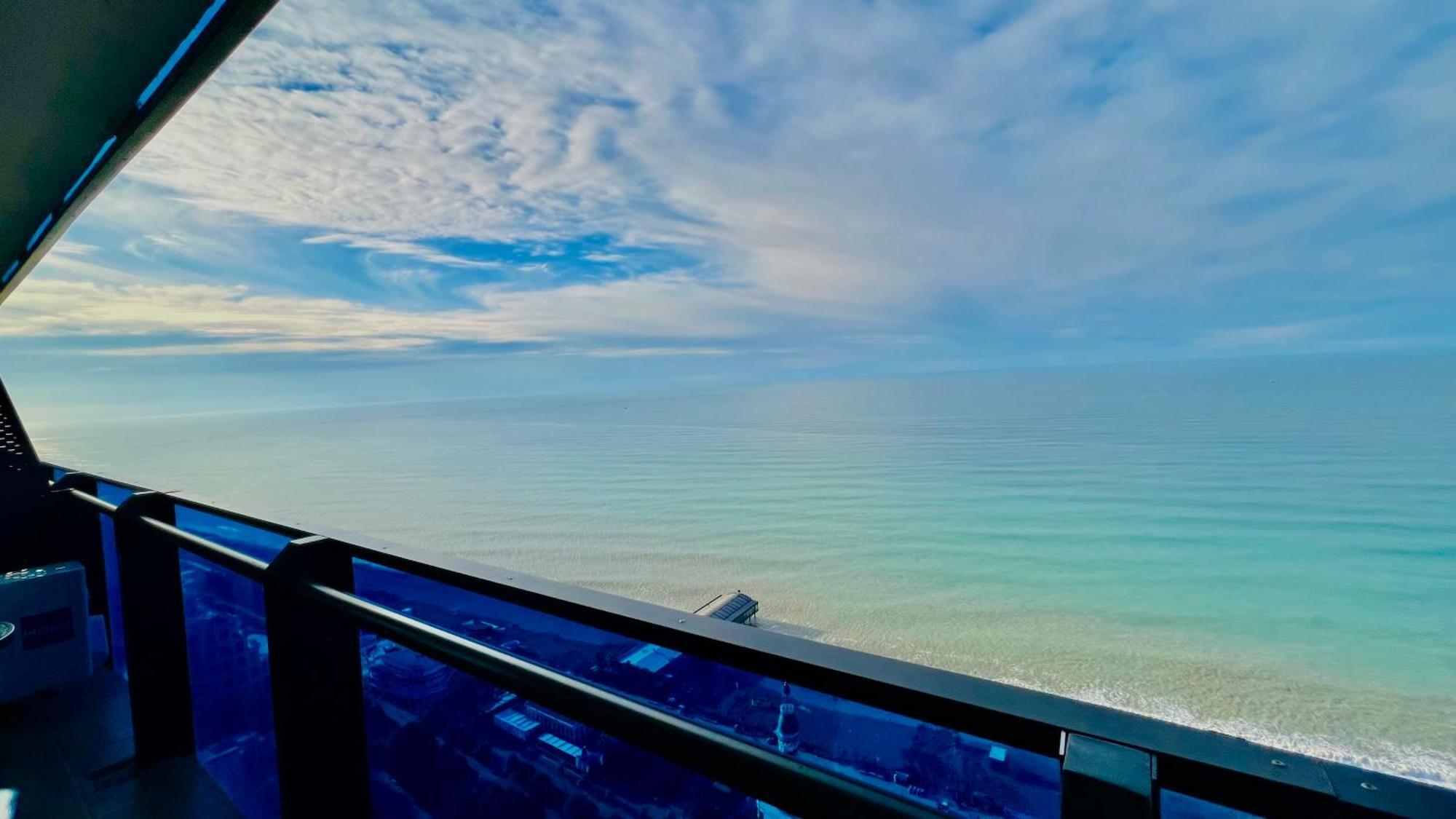 Batumi Orbi City Apart Hotel Екстериор снимка
