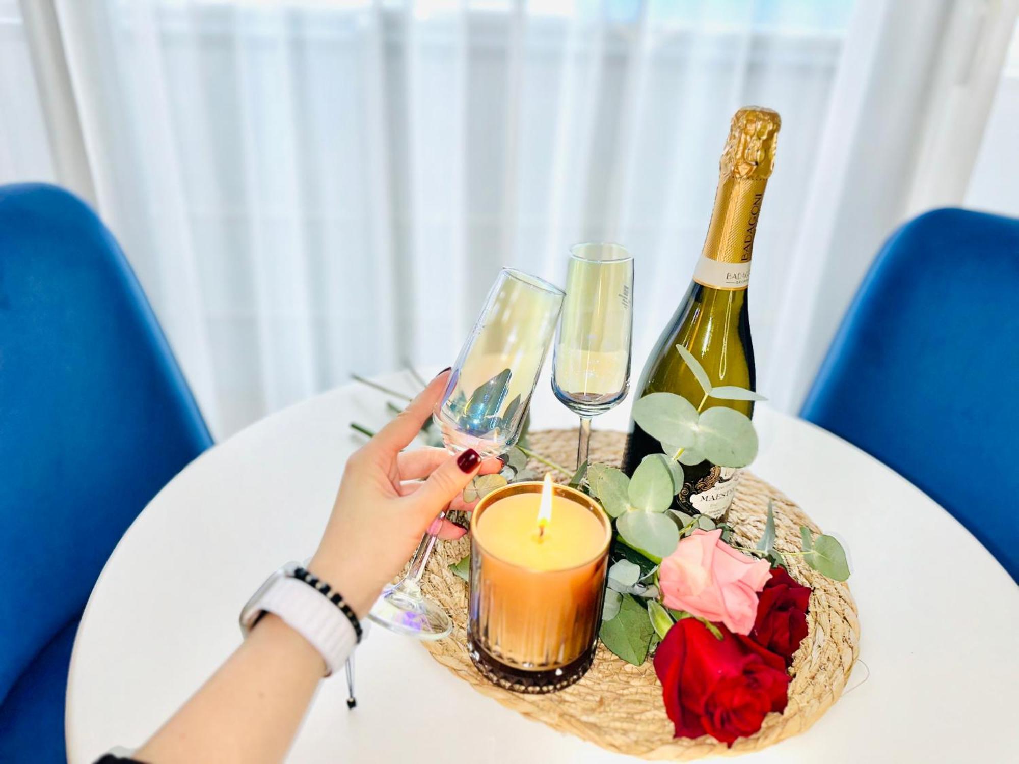 Batumi Orbi City Apart Hotel Екстериор снимка