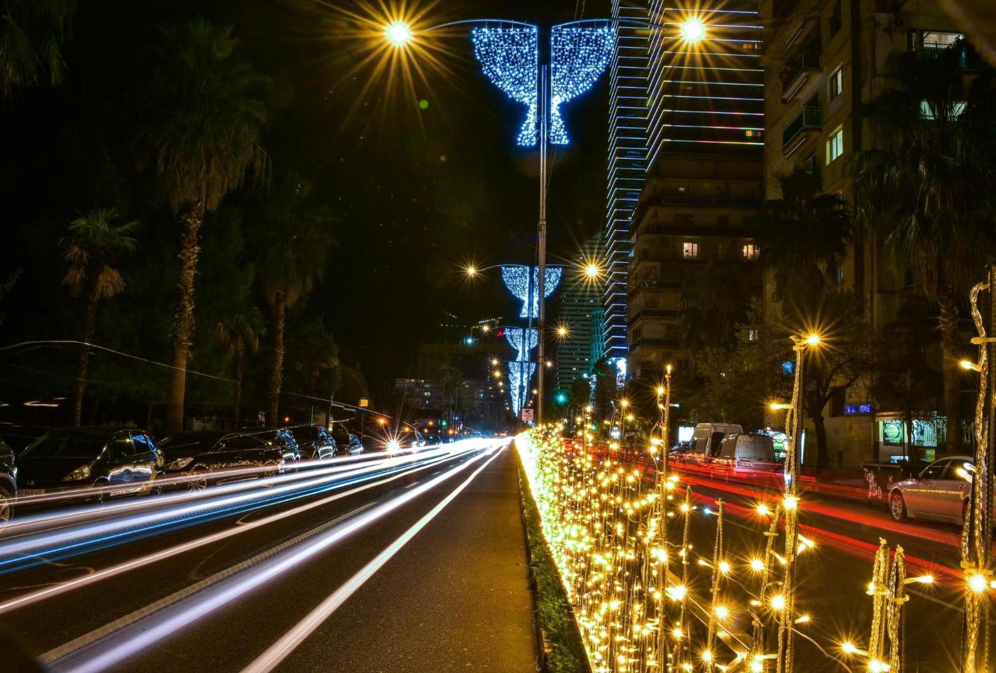 Batumi Orbi City Apart Hotel Екстериор снимка